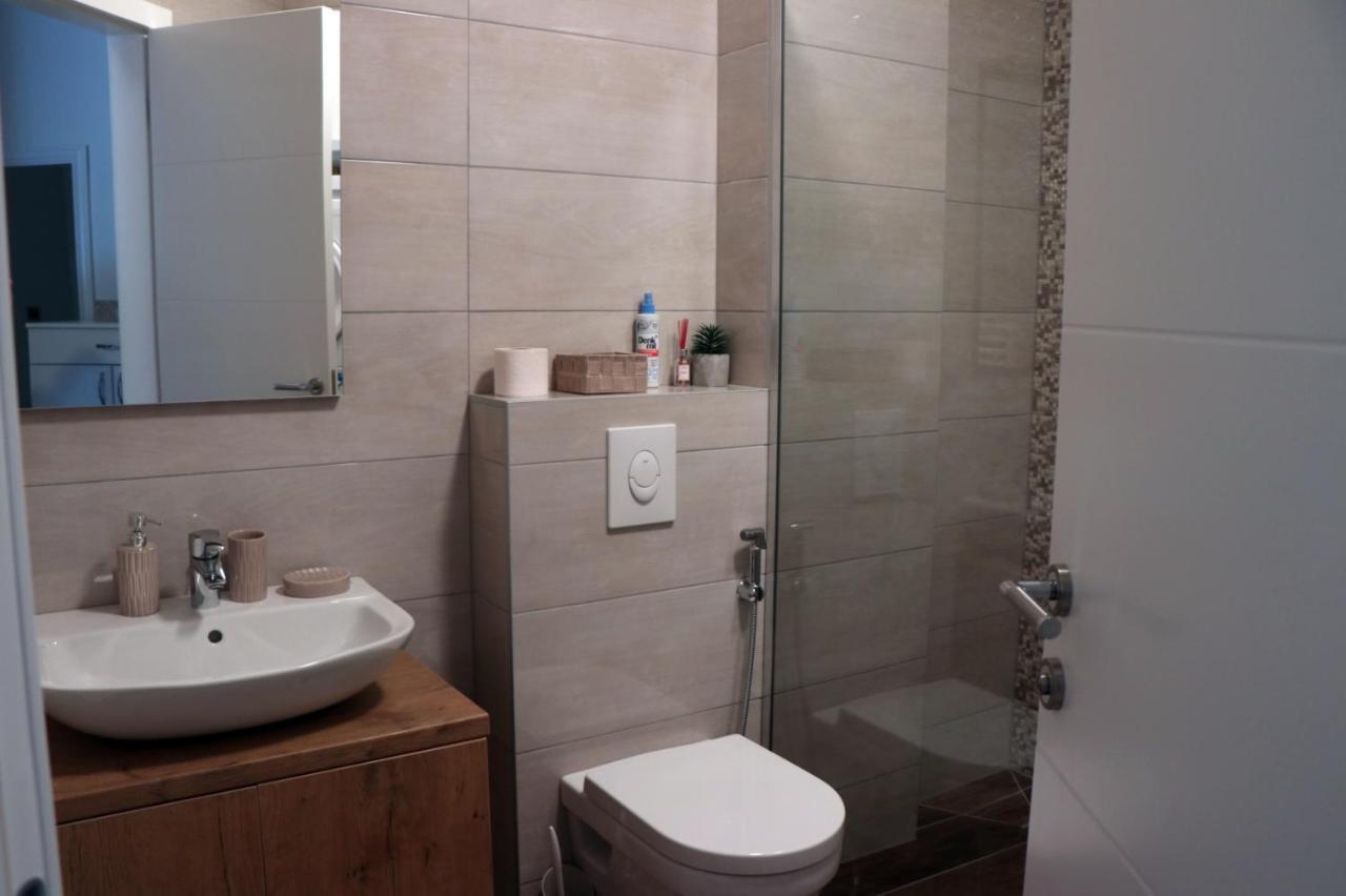 Apartman Kami 图兹拉 外观 照片